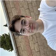 Estudiante de la carrera de Traducción e interpretación. Soy una persona interesada en la enseñanza.